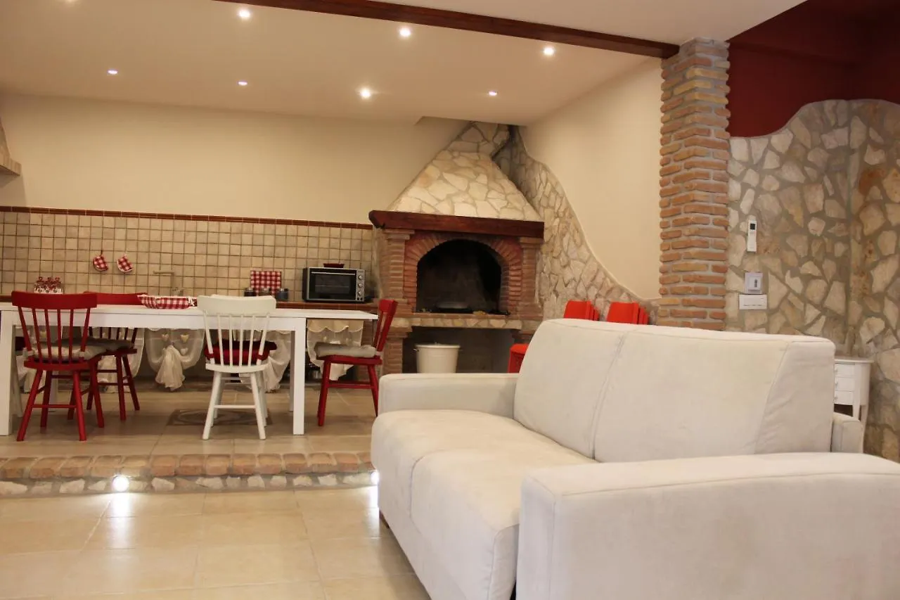La Casa Del Fico Villa Con Piscina Pescia Romana Holiday home